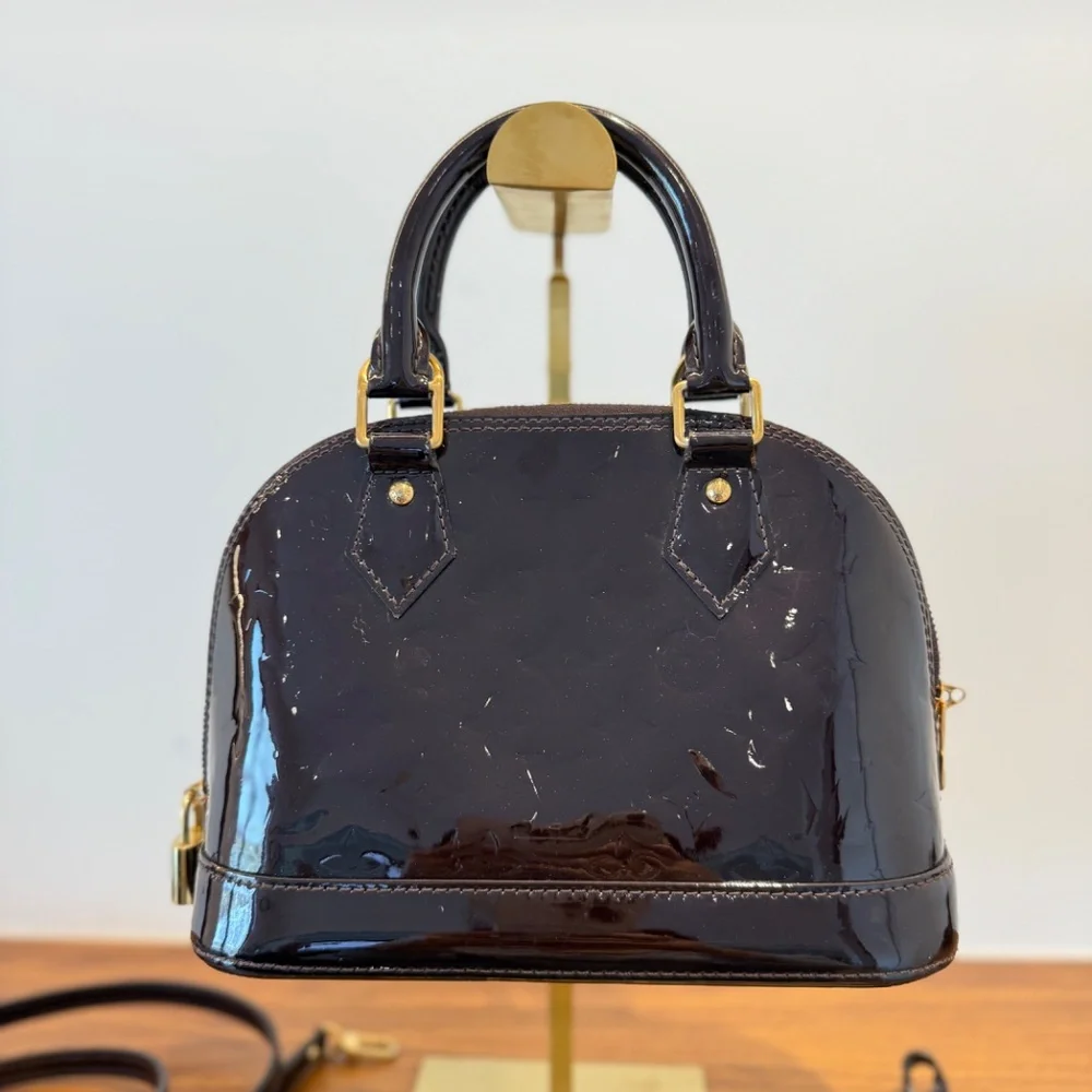 Louis Vuitton Vernis Alma BB In Amarante - Picture 8 of 10